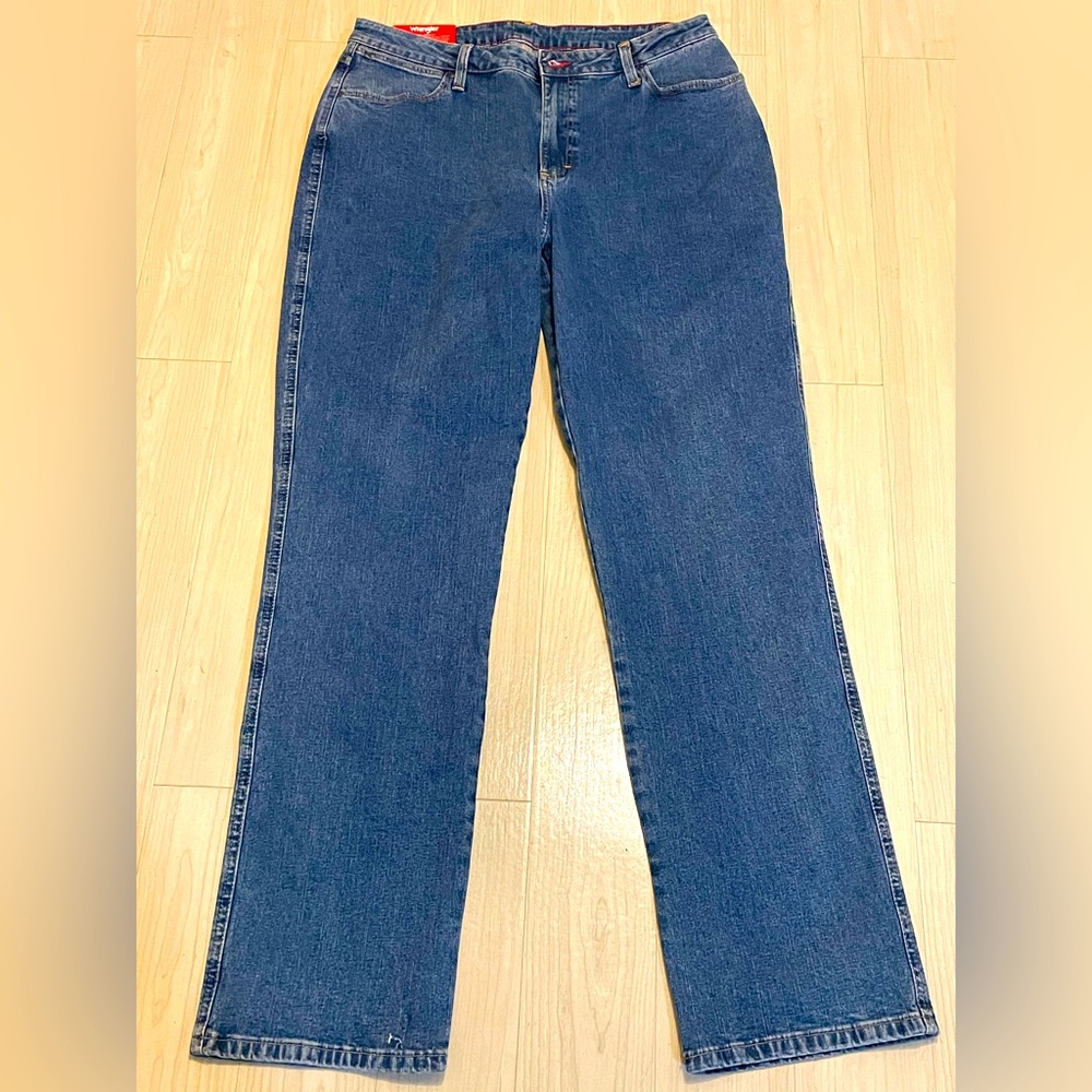 NWT Wrangler The Original Cowboy Cut Jean High Rise 18MWZ Woman’s Size 15/16x34
